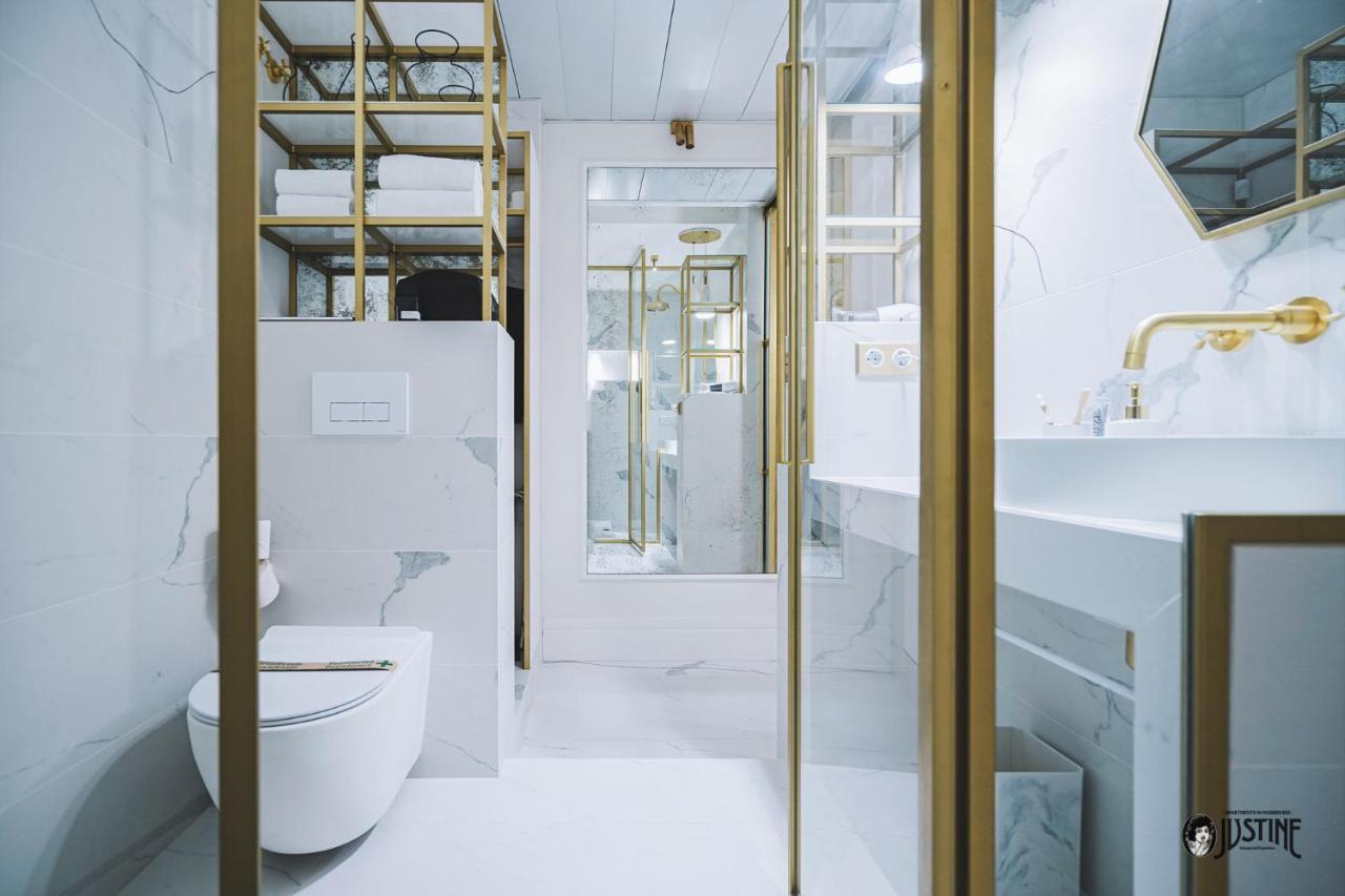 Suite Kintsugi By Justine Apartments Apartamento Turistico En Madrid Rio エクステリア 写真